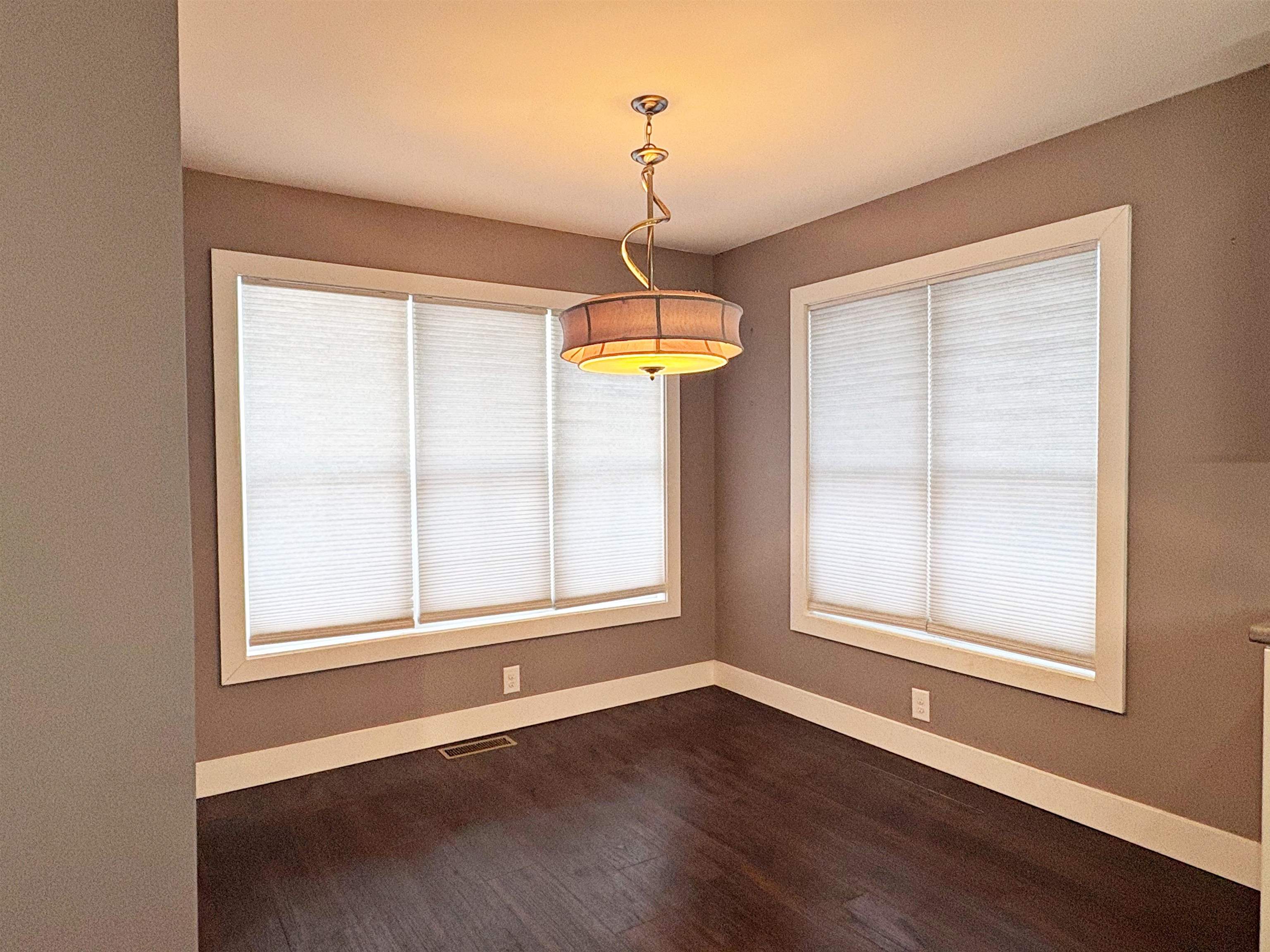 1066 PENDLETON DR, WAYNESBORO, Virginia 22980, 3 Bedrooms Bedrooms, ,2 BathroomsBathrooms,Residential,1066 PENDLETON DR,673136 MLS # 673136