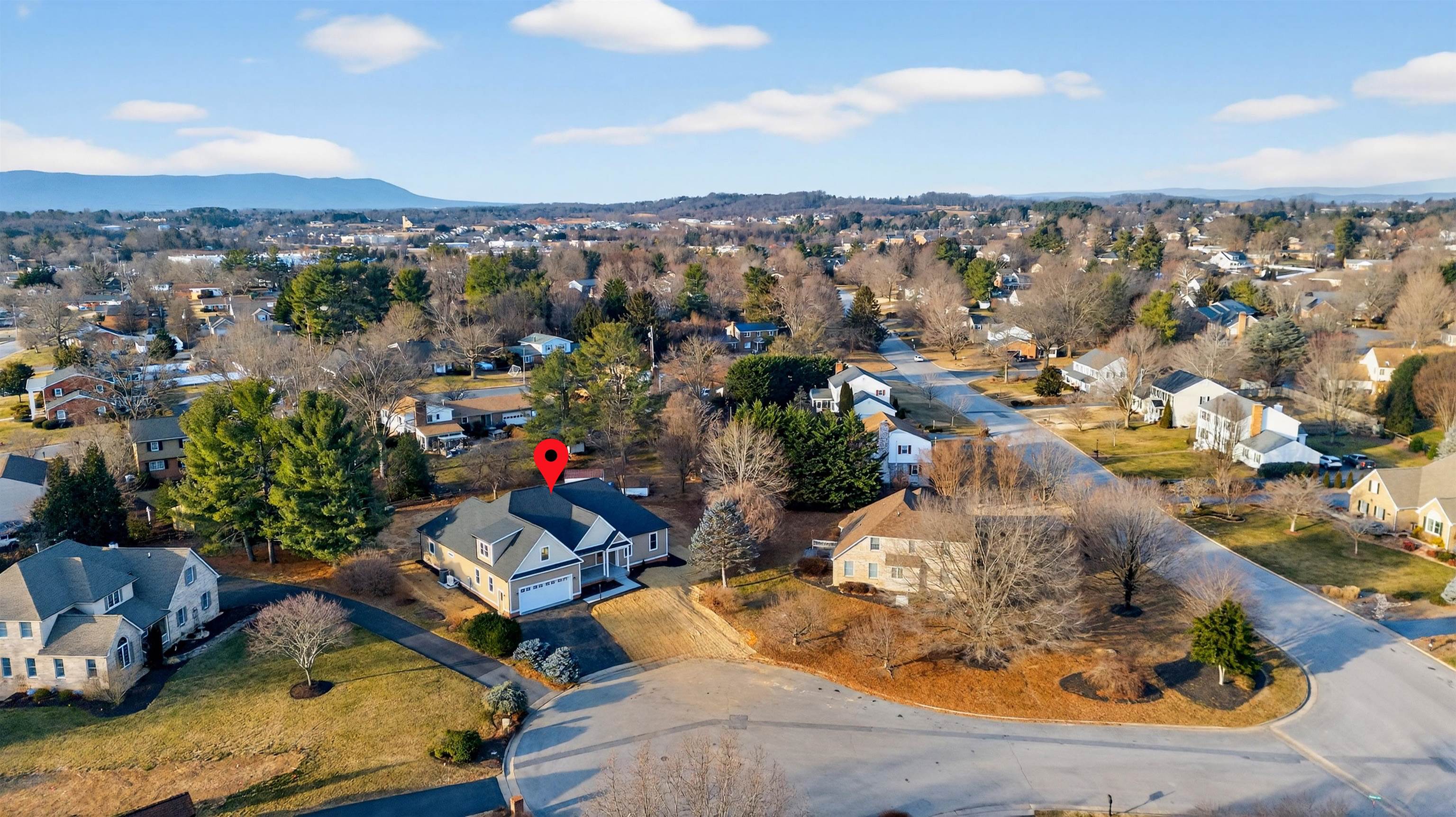 416 PELHAM CV, WAYNESBORO, Virginia 22980, 3 Bedrooms Bedrooms, ,2 BathroomsBathrooms,Residential,416 PELHAM CV,673139 MLS # 673139