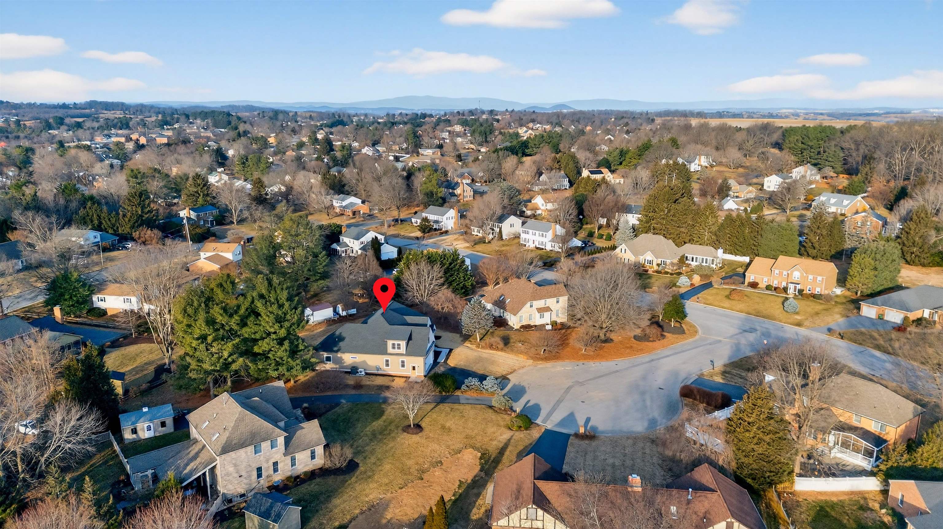 416 PELHAM CV, WAYNESBORO, Virginia 22980, 3 Bedrooms Bedrooms, ,2 BathroomsBathrooms,Residential,416 PELHAM CV,673139 MLS # 673139