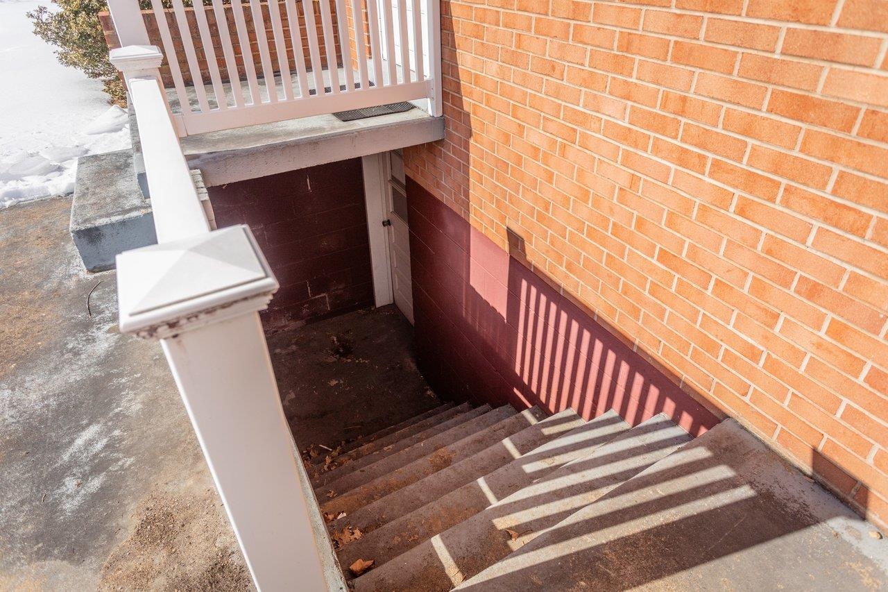 1125 HARMAN RD, ROCKINGHAM, Virginia 22802, 3 Bedrooms Bedrooms, ,1 BathroomBathrooms,Residential,Classic Brick Ranch, Convenient Living.,1125 HARMAN RD,673142 MLS # 673142