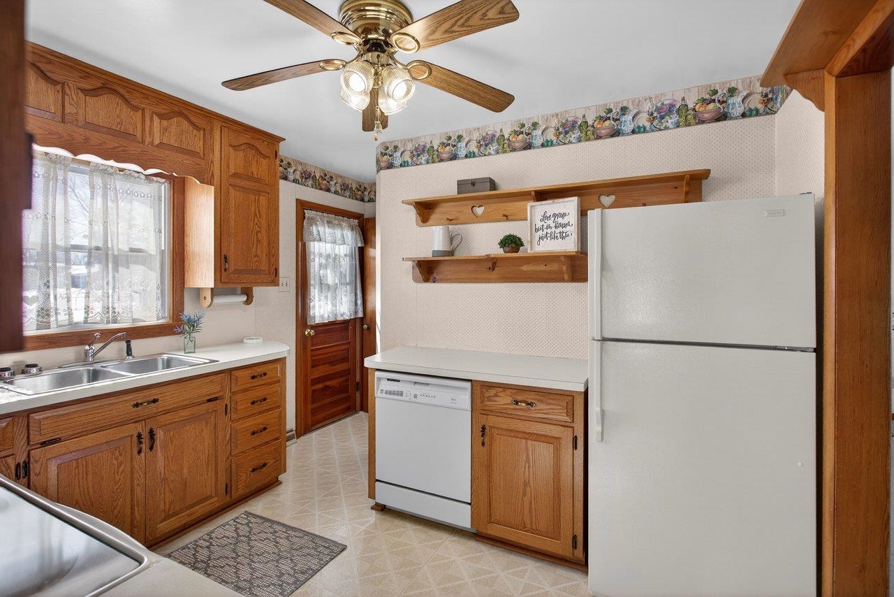 1125 HARMAN RD, ROCKINGHAM, Virginia 22802, 3 Bedrooms Bedrooms, ,1 BathroomBathrooms,Residential,Classic Brick Ranch, Convenient Living.,1125 HARMAN RD,673142 MLS # 673142