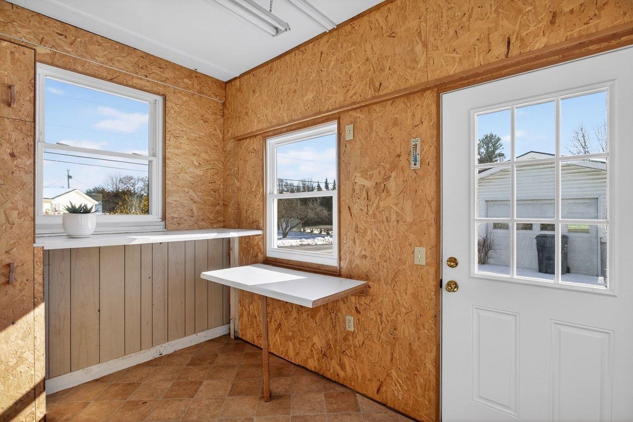 1125 HARMAN RD, ROCKINGHAM, Virginia 22802, 3 Bedrooms Bedrooms, ,1 BathroomBathrooms,Residential,Classic Brick Ranch, Convenient Living.,1125 HARMAN RD,673142 MLS # 673142