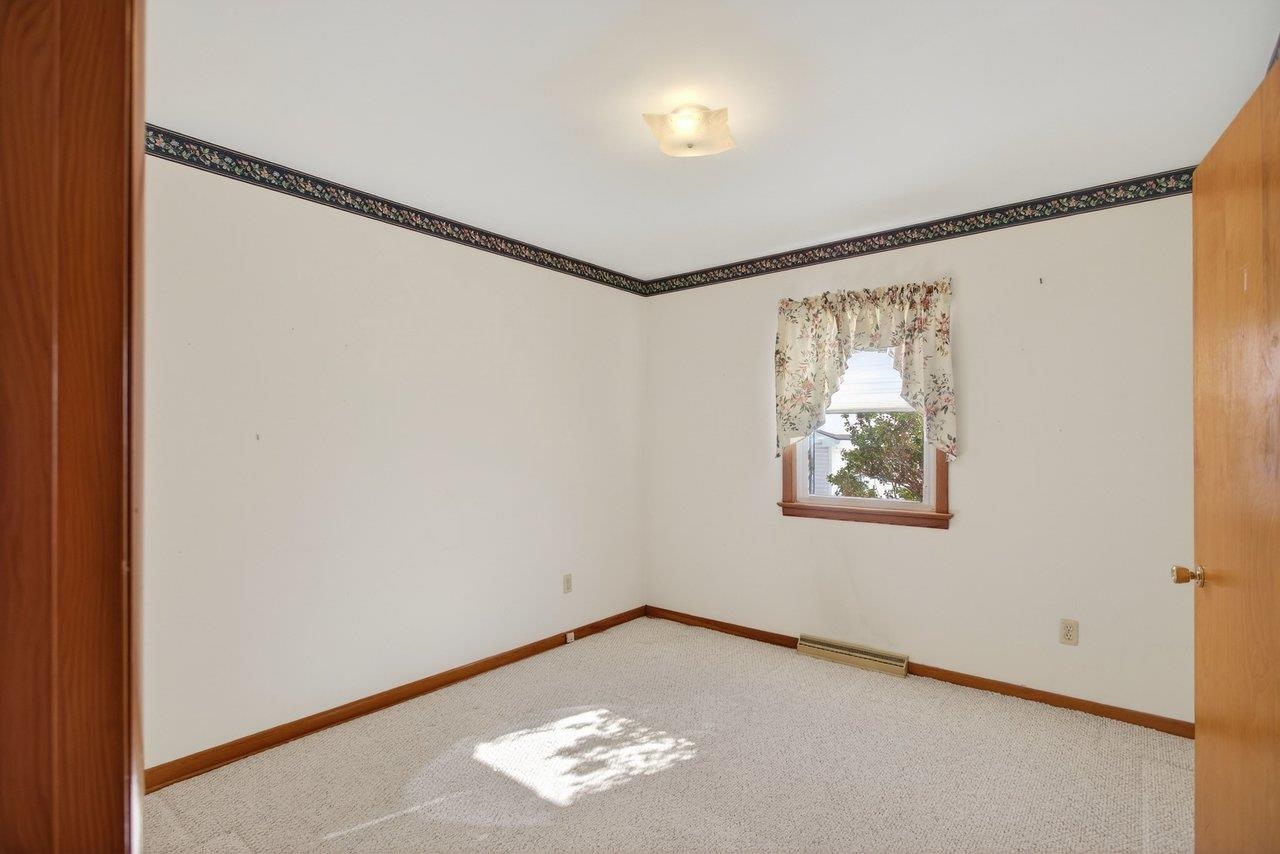 1125 HARMAN RD, ROCKINGHAM, Virginia 22802, 3 Bedrooms Bedrooms, ,1 BathroomBathrooms,Residential,Classic Brick Ranch, Convenient Living.,1125 HARMAN RD,673142 MLS # 673142