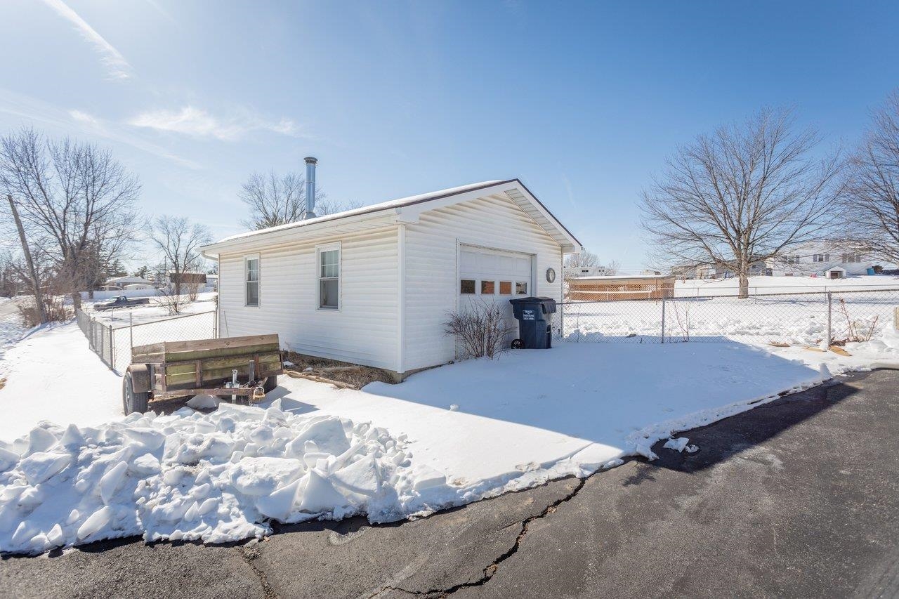 1125 HARMAN RD, ROCKINGHAM, Virginia 22802, 3 Bedrooms Bedrooms, ,1 BathroomBathrooms,Residential,Classic Brick Ranch, Convenient Living.,1125 HARMAN RD,673142 MLS # 673142