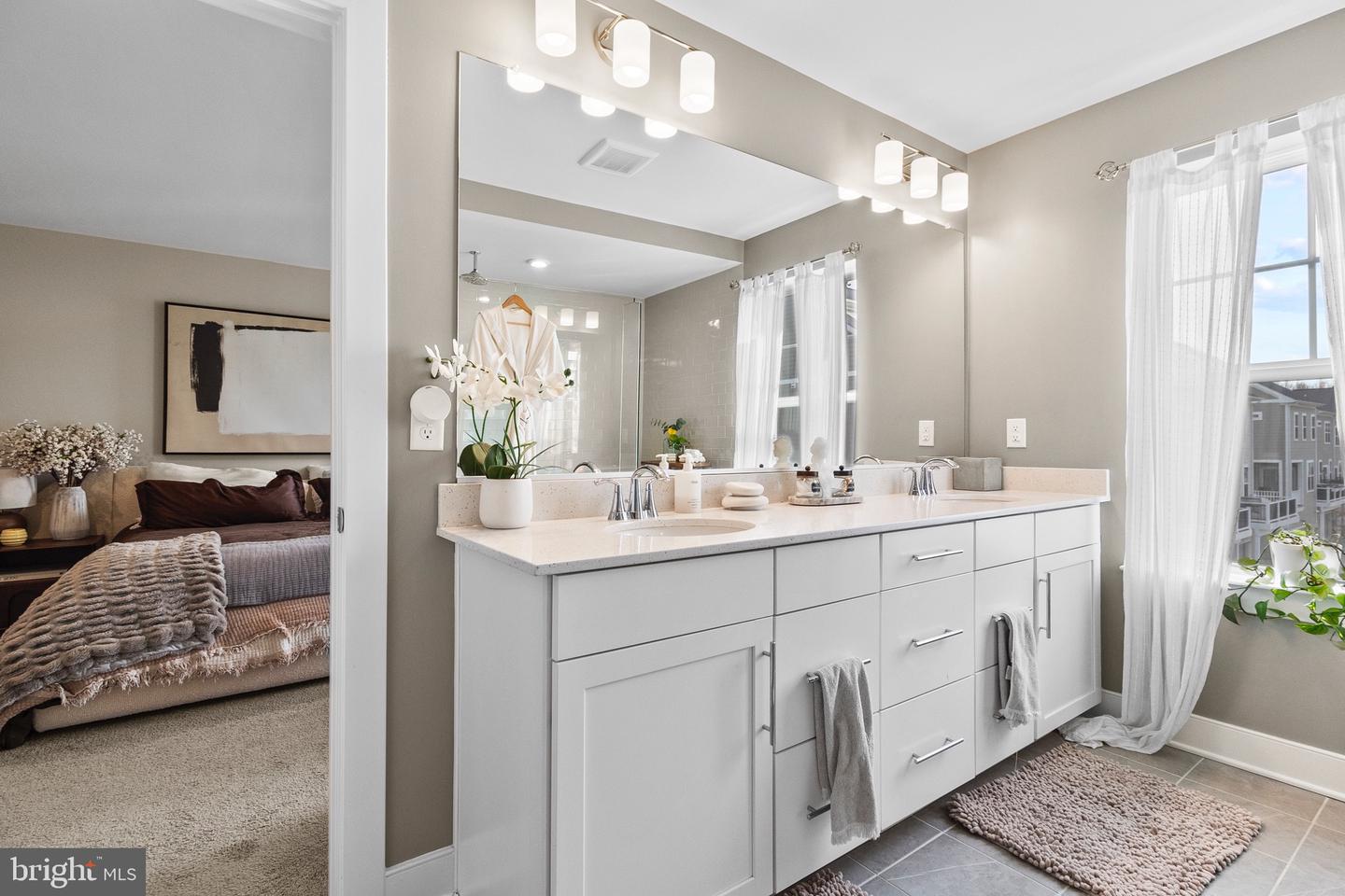 1672 SANDPIPER BAY LOOP, DUMFRIES, Virginia 22026, 3 Bedrooms Bedrooms, ,2 BathroomsBathrooms,Residential,For sale,1672 SANDPIPER BAY LOOP,VAPW2107736 MLS # VAPW2107736