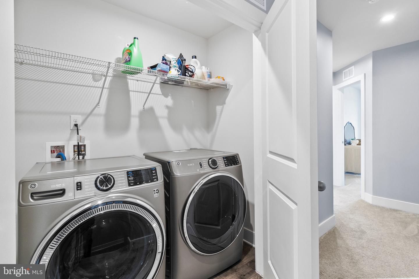 1672 SANDPIPER BAY LOOP, DUMFRIES, Virginia 22026, 3 Bedrooms Bedrooms, ,2 BathroomsBathrooms,Residential,For sale,1672 SANDPIPER BAY LOOP,VAPW2107736 MLS # VAPW2107736