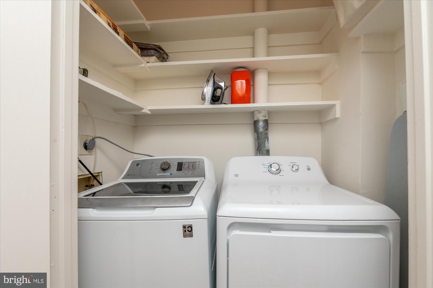 1820 WYOMING AVE NW, WASHINGTON, District Of Columbia 20009, 4 Bedrooms Bedrooms, ,3 BathroomsBathrooms,Residential,For sale,1820 WYOMING AVE NW,DCDC2232872 MLS # DCDC2232872