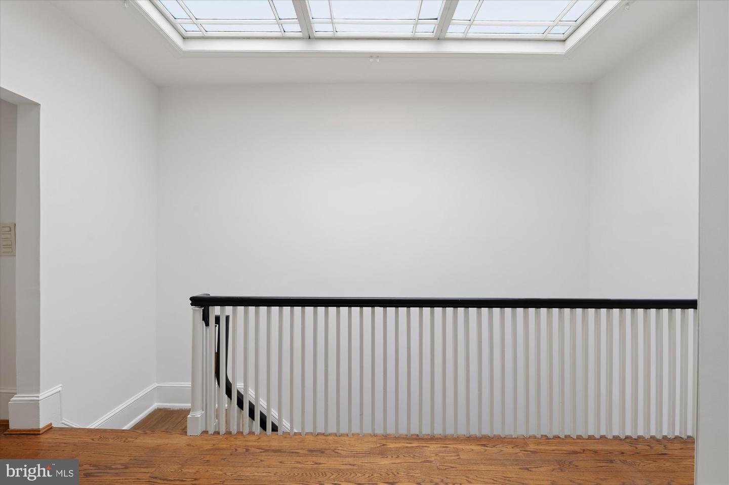 1820 WYOMING AVE NW, WASHINGTON, District Of Columbia 20009, 4 Bedrooms Bedrooms, ,3 BathroomsBathrooms,Residential,For sale,1820 WYOMING AVE NW,DCDC2232872 MLS # DCDC2232872