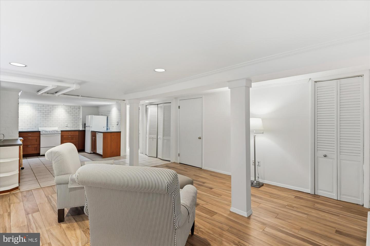 1820 WYOMING AVE NW, WASHINGTON, District Of Columbia 20009, 4 Bedrooms Bedrooms, ,3 BathroomsBathrooms,Residential,For sale,1820 WYOMING AVE NW,DCDC2232872 MLS # DCDC2232872