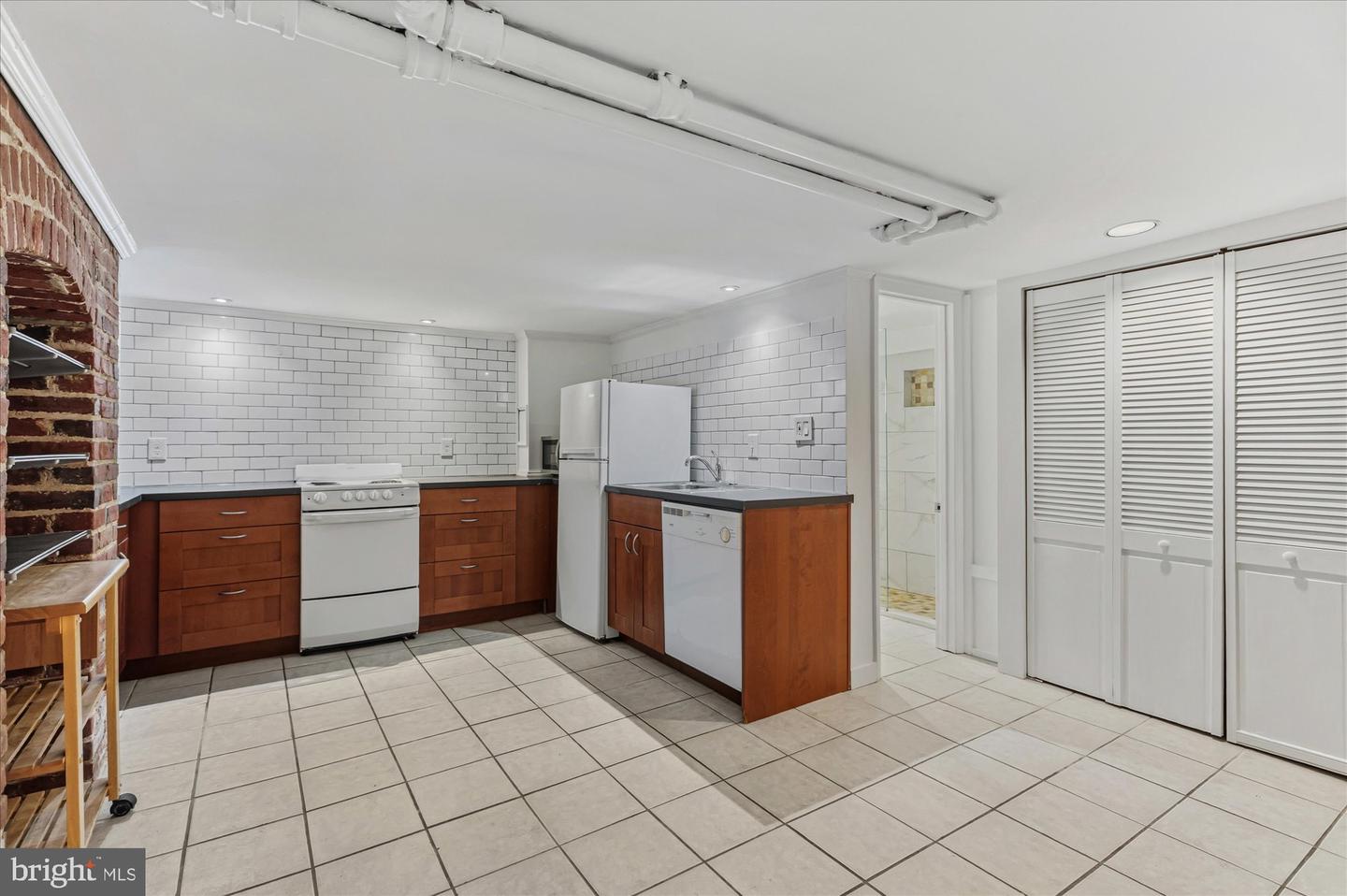 1820 WYOMING AVE NW, WASHINGTON, District Of Columbia 20009, 4 Bedrooms Bedrooms, ,3 BathroomsBathrooms,Residential,For sale,1820 WYOMING AVE NW,DCDC2232872 MLS # DCDC2232872