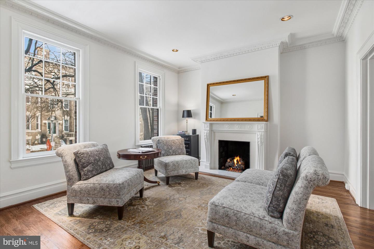 1820 WYOMING AVE NW, WASHINGTON, District Of Columbia 20009, 4 Bedrooms Bedrooms, ,3 BathroomsBathrooms,Residential,For sale,1820 WYOMING AVE NW,DCDC2232872 MLS # DCDC2232872