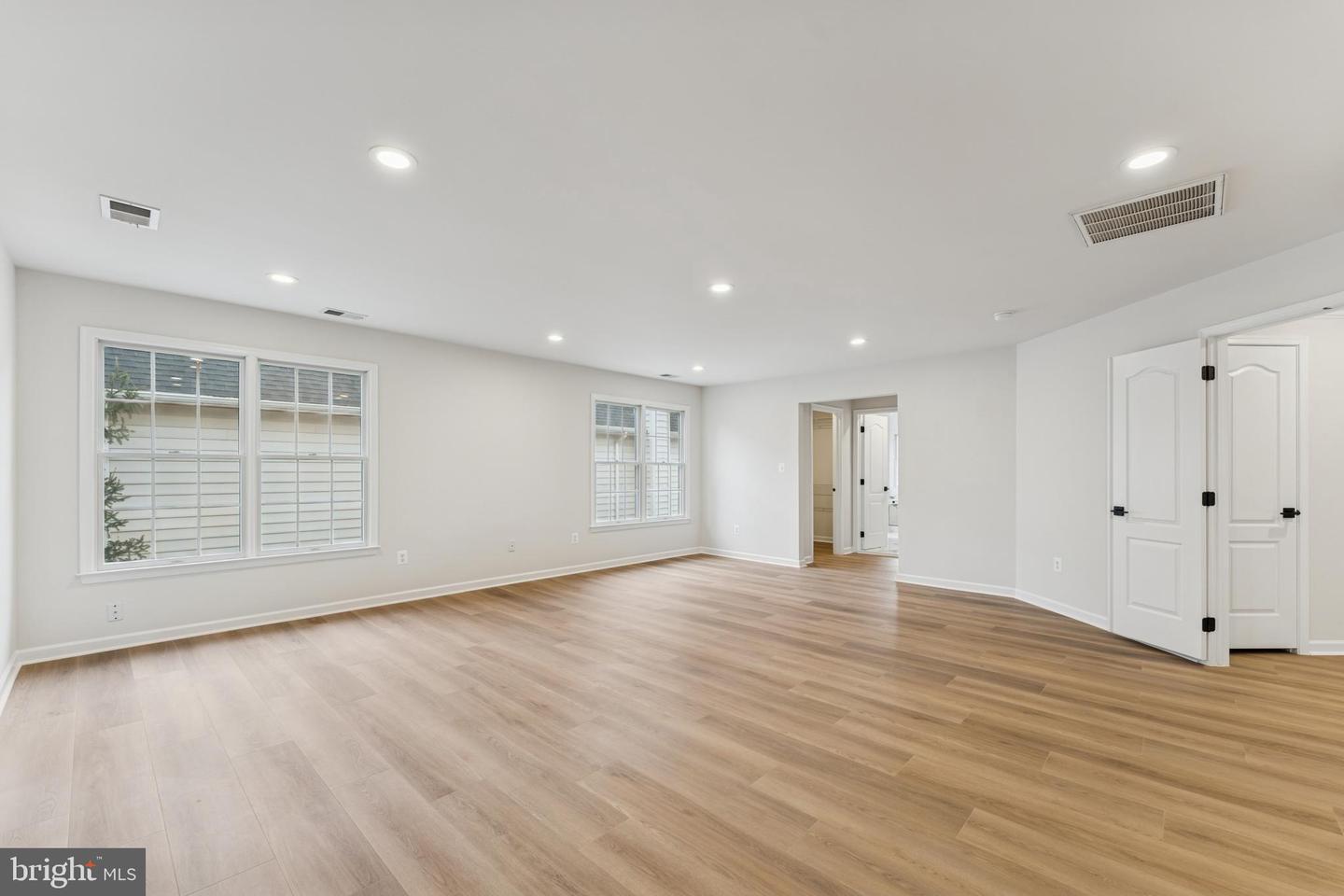 20385 MEDALIST DR, ASHBURN, Virginia 20147, 4 Bedrooms Bedrooms, ,4 BathroomsBathrooms,Residential,For sale,20385 MEDALIST DR,VALO2112100 MLS # VALO2112100