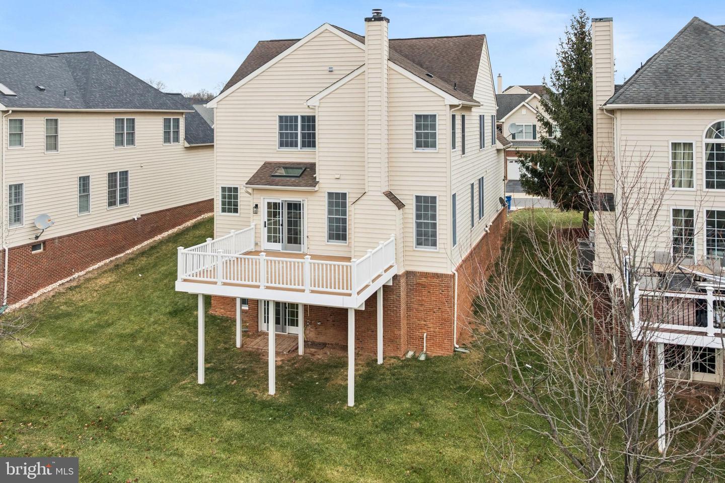 20385 MEDALIST DR, ASHBURN, Virginia 20147, 4 Bedrooms Bedrooms, ,4 BathroomsBathrooms,Residential,For sale,20385 MEDALIST DR,VALO2112100 MLS # VALO2112100