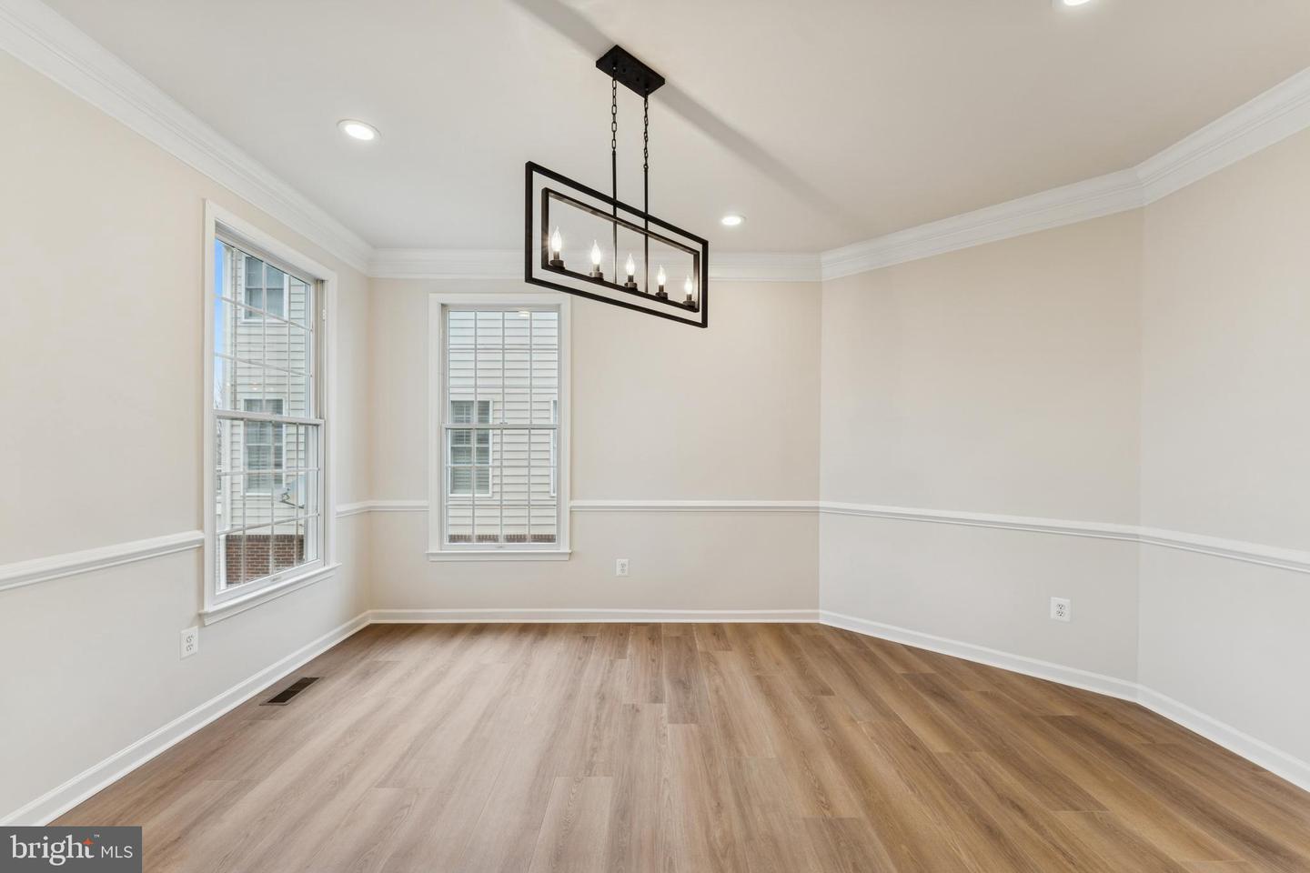 20385 MEDALIST DR, ASHBURN, Virginia 20147, 4 Bedrooms Bedrooms, ,4 BathroomsBathrooms,Residential,For sale,20385 MEDALIST DR,VALO2112100 MLS # VALO2112100