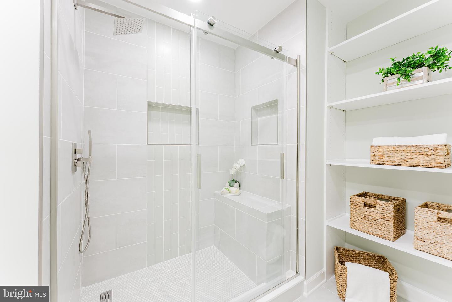 4148 ADDISON RD, FAIRFAX, Virginia 22030, 3 Bedrooms Bedrooms, ,2 BathroomsBathrooms,Residential,For sale,4148 ADDISON RD,VAFC2007586 MLS # VAFC2007586