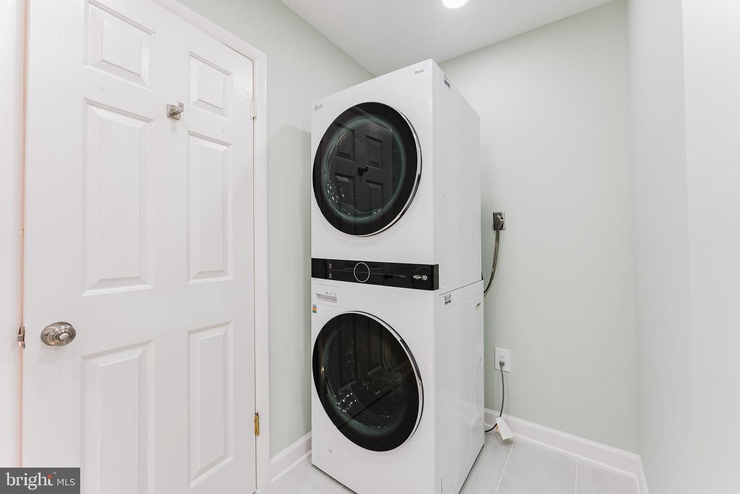 4148 ADDISON RD, FAIRFAX, Virginia 22030, 3 Bedrooms Bedrooms, ,2 BathroomsBathrooms,Residential,For sale,4148 ADDISON RD,VAFC2007586 MLS # VAFC2007586