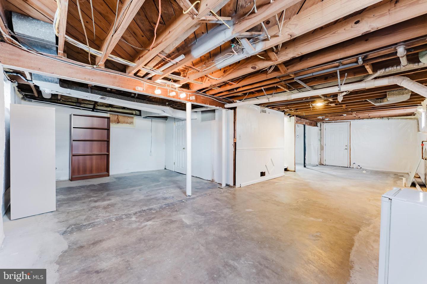 4148 ADDISON RD, FAIRFAX, Virginia 22030, 3 Bedrooms Bedrooms, ,2 BathroomsBathrooms,Residential,For sale,4148 ADDISON RD,VAFC2007586 MLS # VAFC2007586