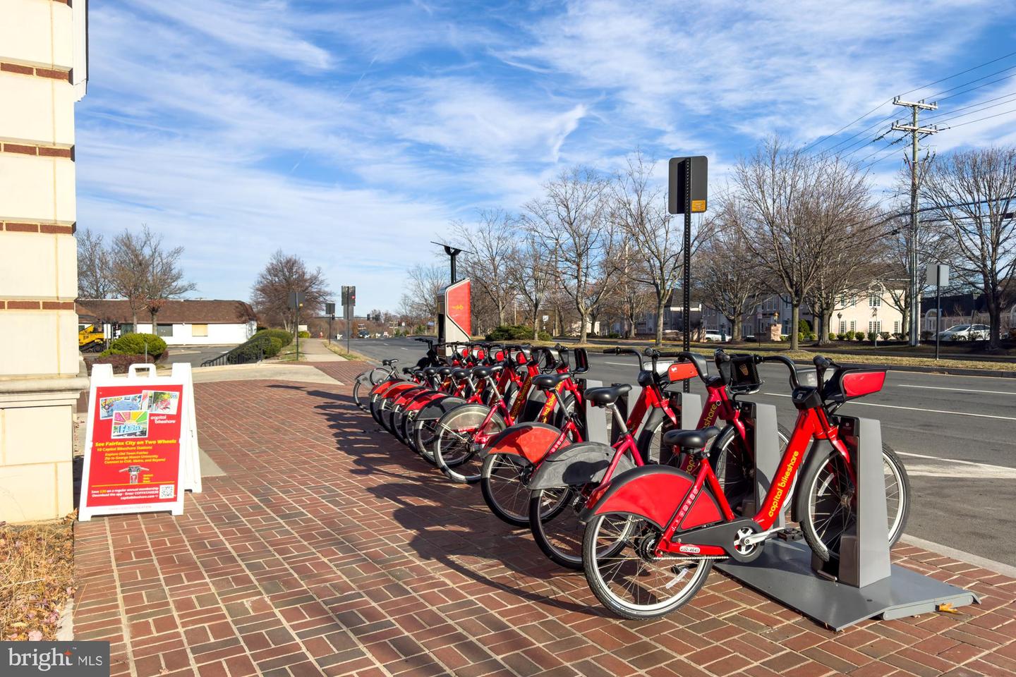 4148 ADDISON RD, FAIRFAX, Virginia 22030, 3 Bedrooms Bedrooms, ,2 BathroomsBathrooms,Residential,For sale,4148 ADDISON RD,VAFC2007586 MLS # VAFC2007586