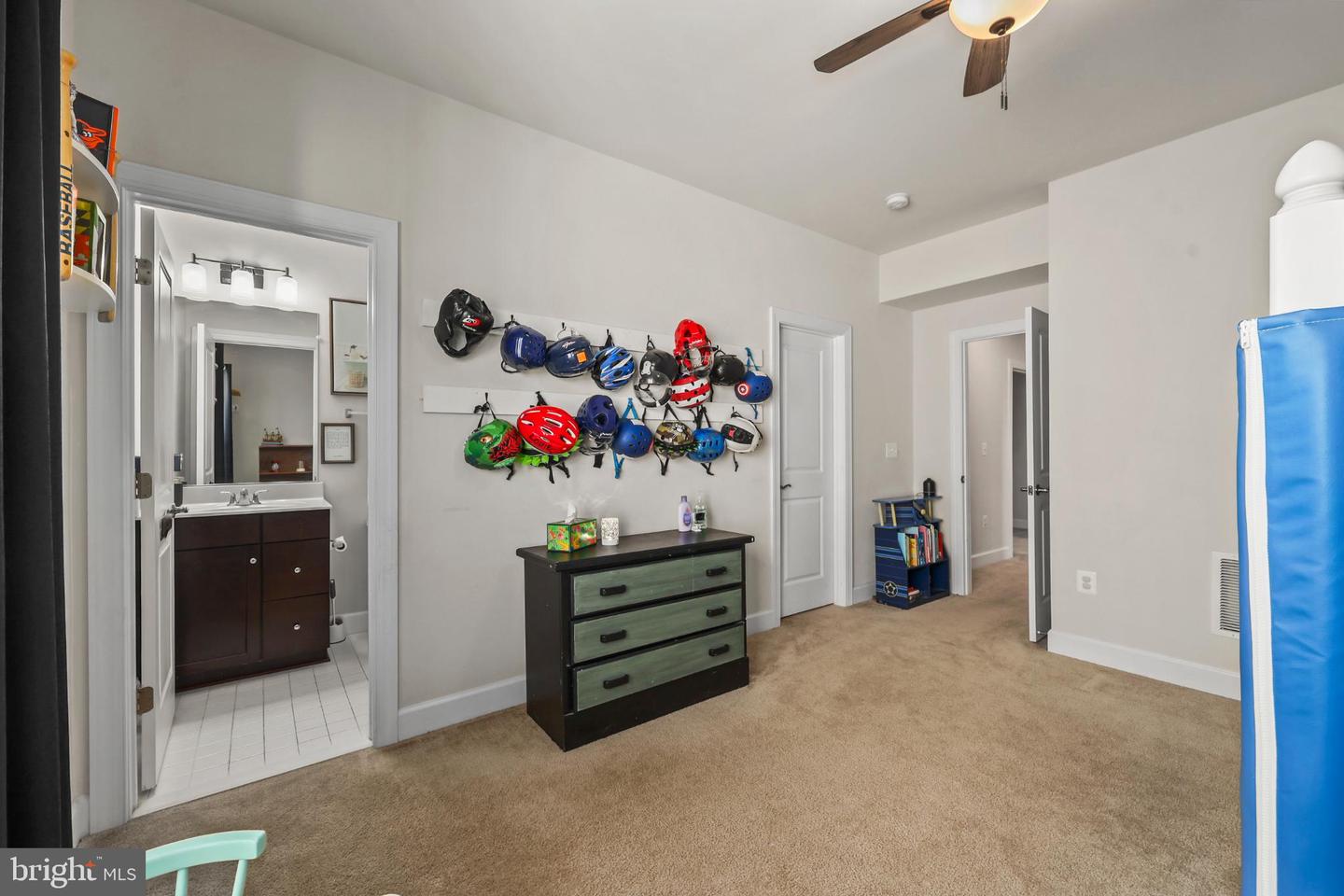 508 CRAB APPLE DR, STAFFORD, Virginia 22554, 5 Bedrooms Bedrooms, 16 Rooms Rooms,4 BathroomsBathrooms,Residential,For sale,508 CRAB APPLE DR,VAST2044982 MLS # VAST2044982