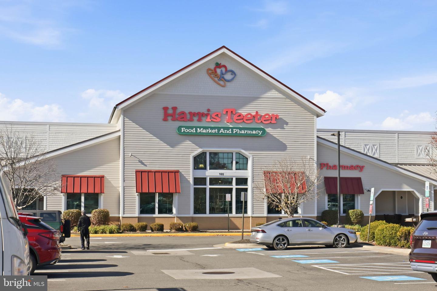 126 S 29TH ST, PURCELLVILLE, Virginia 20132, 4 Bedrooms Bedrooms, ,3 BathroomsBathrooms,Residential,For sale,126 S 29TH ST,VALO2113658 MLS # VALO2113658