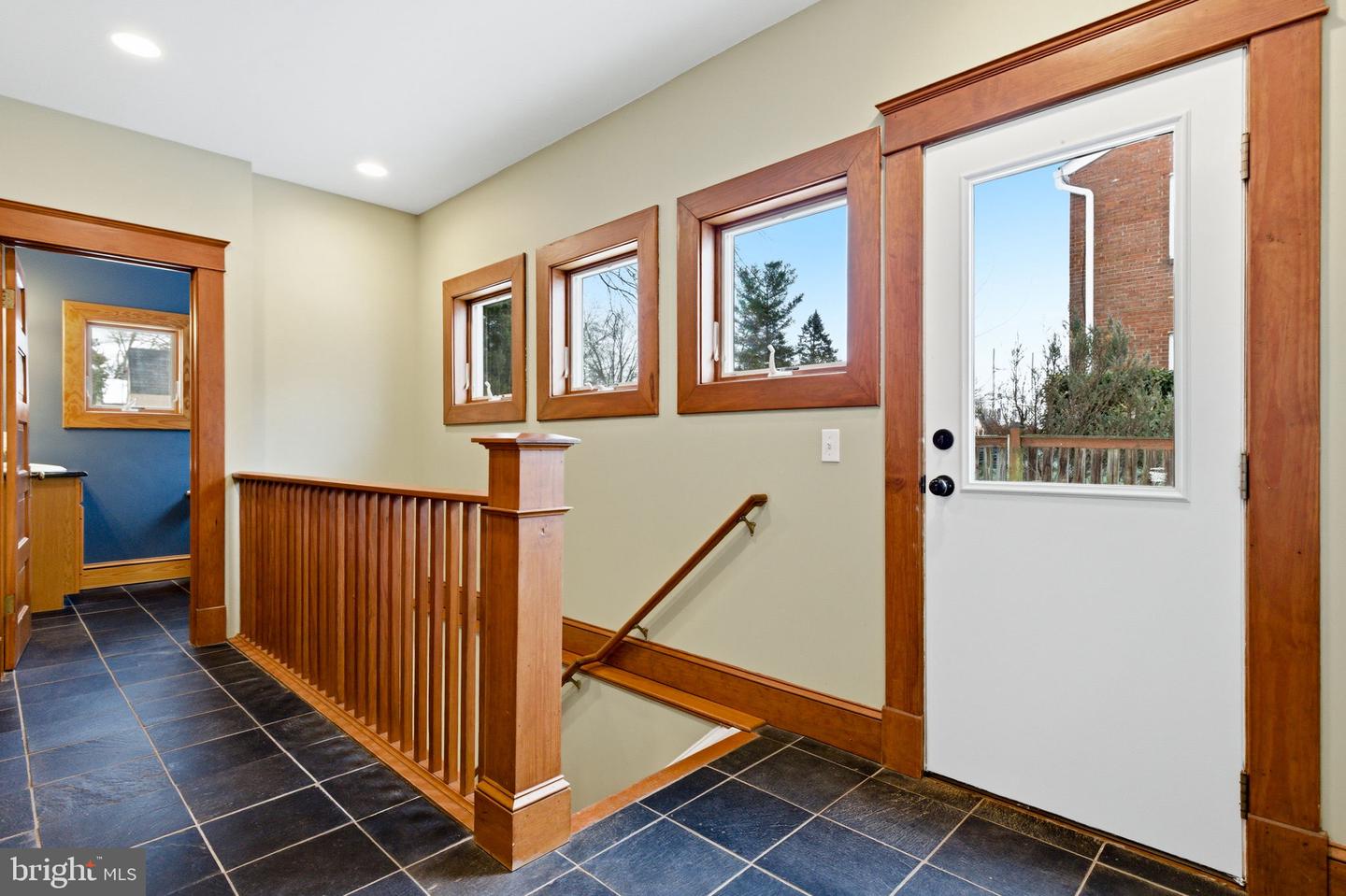 126 S 29TH ST, PURCELLVILLE, Virginia 20132, 4 Bedrooms Bedrooms, ,3 BathroomsBathrooms,Residential,For sale,126 S 29TH ST,VALO2113658 MLS # VALO2113658