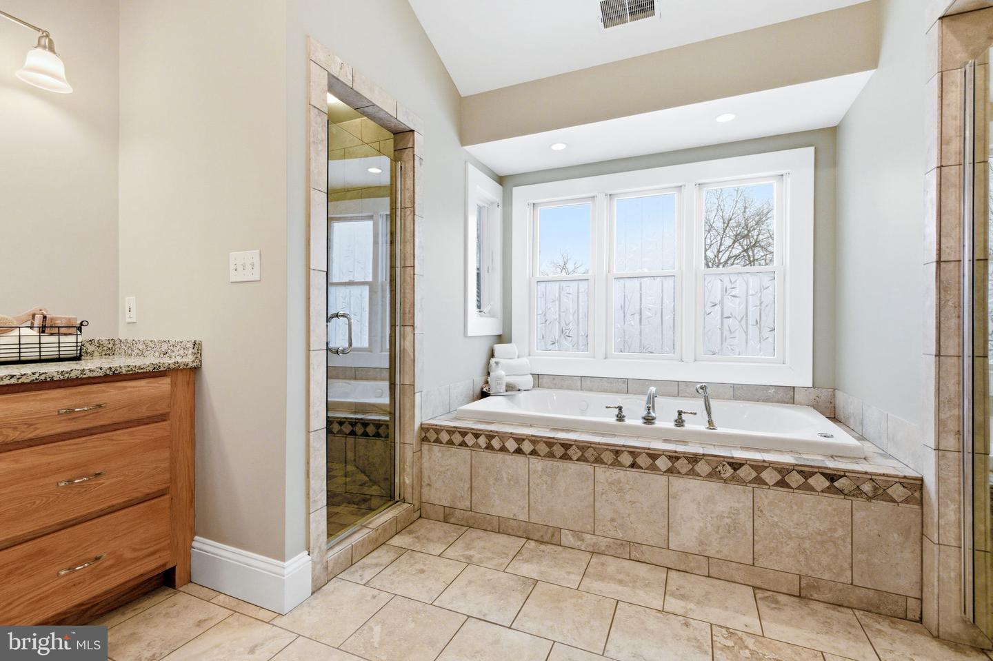 126 S 29TH ST, PURCELLVILLE, Virginia 20132, 4 Bedrooms Bedrooms, ,3 BathroomsBathrooms,Residential,For sale,126 S 29TH ST,VALO2113658 MLS # VALO2113658