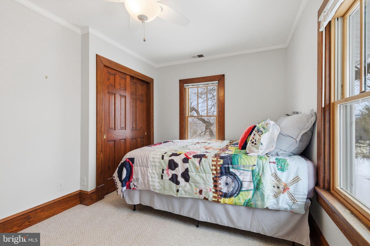 126 S 29TH ST, PURCELLVILLE, Virginia 20132, 4 Bedrooms Bedrooms, ,3 BathroomsBathrooms,Residential,For sale,126 S 29TH ST,VALO2113658 MLS # VALO2113658