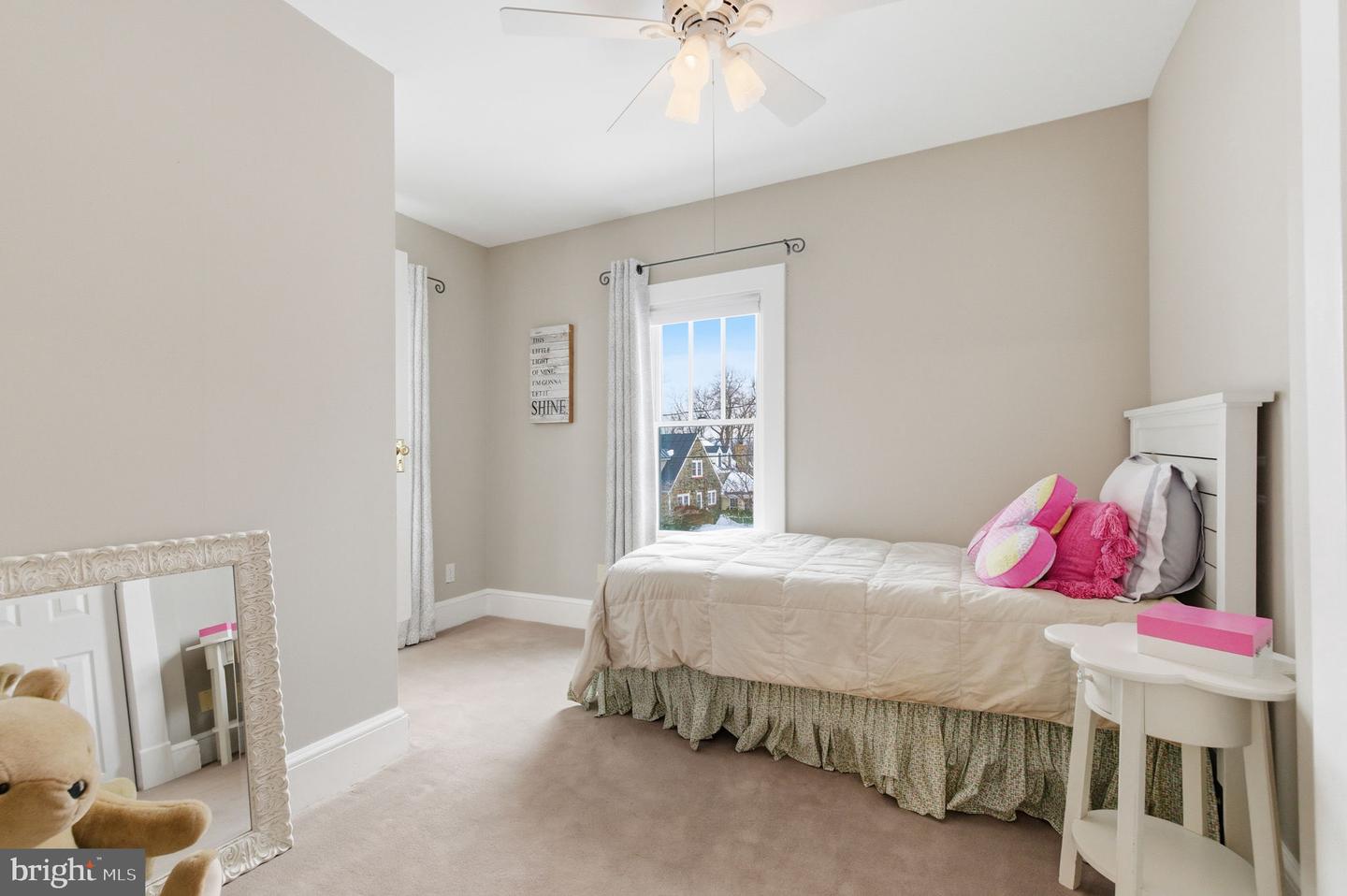 126 S 29TH ST, PURCELLVILLE, Virginia 20132, 4 Bedrooms Bedrooms, ,3 BathroomsBathrooms,Residential,For sale,126 S 29TH ST,VALO2113658 MLS # VALO2113658