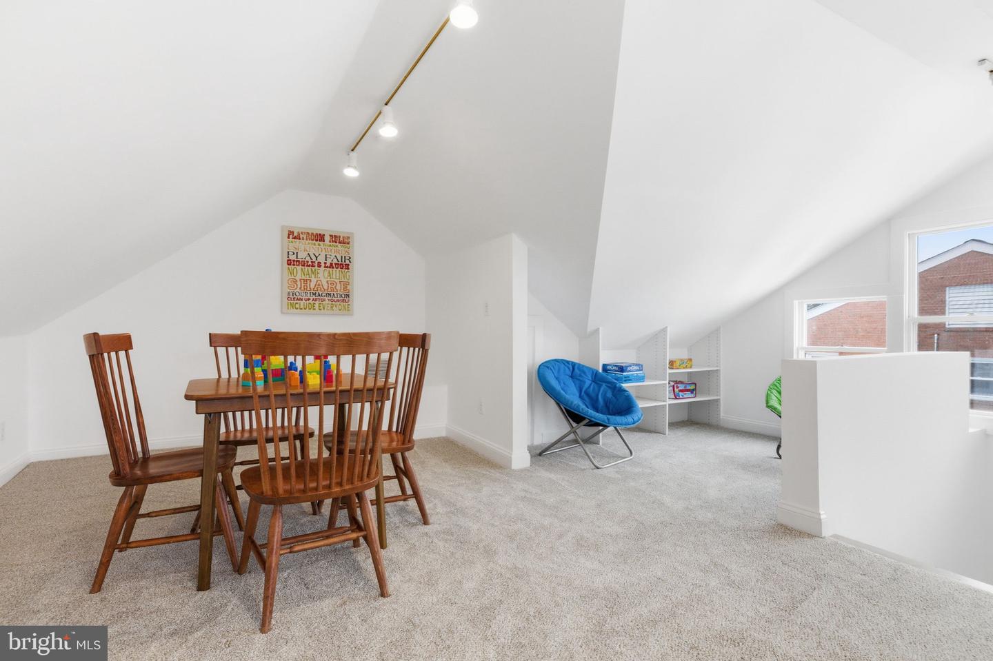 126 S 29TH ST, PURCELLVILLE, Virginia 20132, 4 Bedrooms Bedrooms, ,3 BathroomsBathrooms,Residential,For sale,126 S 29TH ST,VALO2113658 MLS # VALO2113658