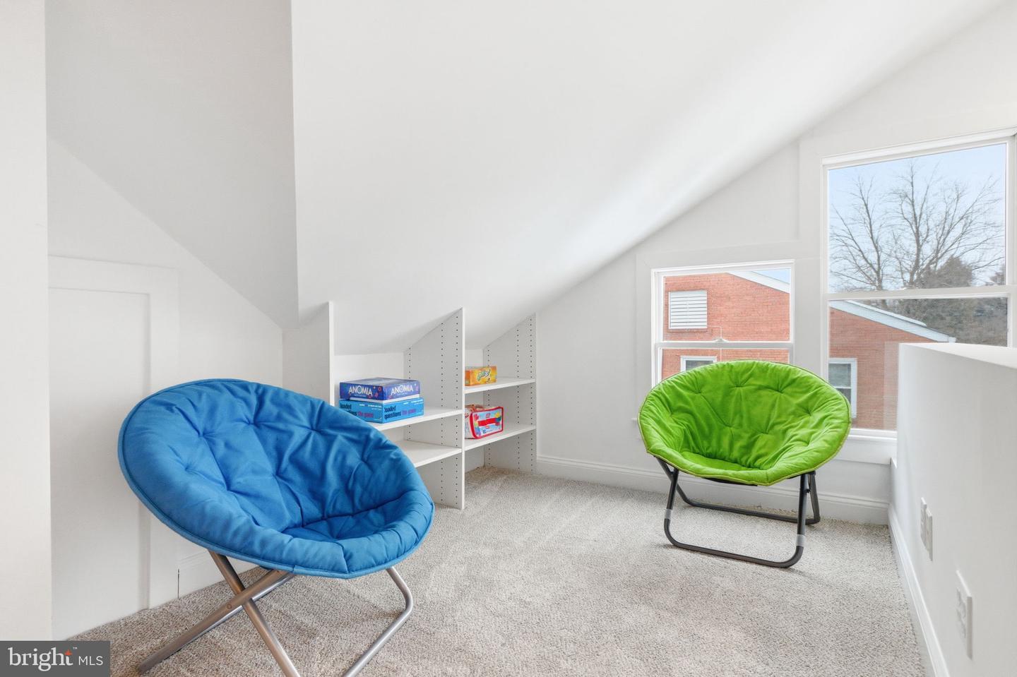 126 S 29TH ST, PURCELLVILLE, Virginia 20132, 4 Bedrooms Bedrooms, ,3 BathroomsBathrooms,Residential,For sale,126 S 29TH ST,VALO2113658 MLS # VALO2113658