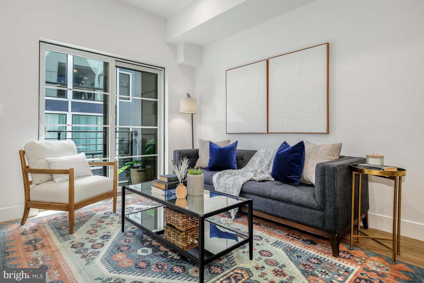 2310 4TH ST NE #4, WASHINGTON, District Of Columbia 20002, 2 Bedrooms Bedrooms, ,2 BathroomsBathrooms,Residential,For sale,2310 4TH ST NE #4,DCDC2243312 MLS # DCDC2243312