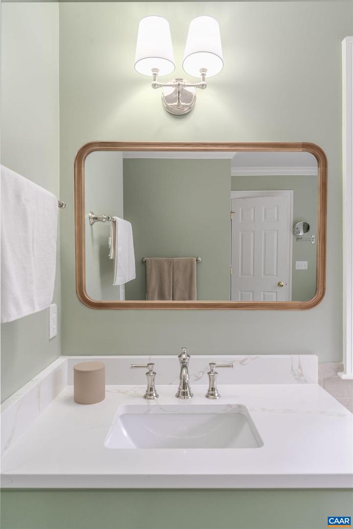 4275 REDWOOD LN, EARLYSVILLE, Virginia 22936, 5 Bedrooms Bedrooms, ,4 BathroomsBathrooms,Residential,For sale,4275 REDWOOD LN,672881 MLS # 672881