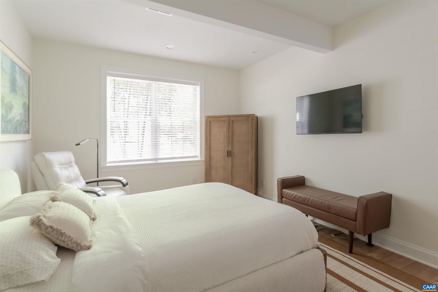 4275 REDWOOD LN, EARLYSVILLE, Virginia 22936, 5 Bedrooms Bedrooms, ,4 BathroomsBathrooms,Residential,For sale,4275 REDWOOD LN,672881 MLS # 672881