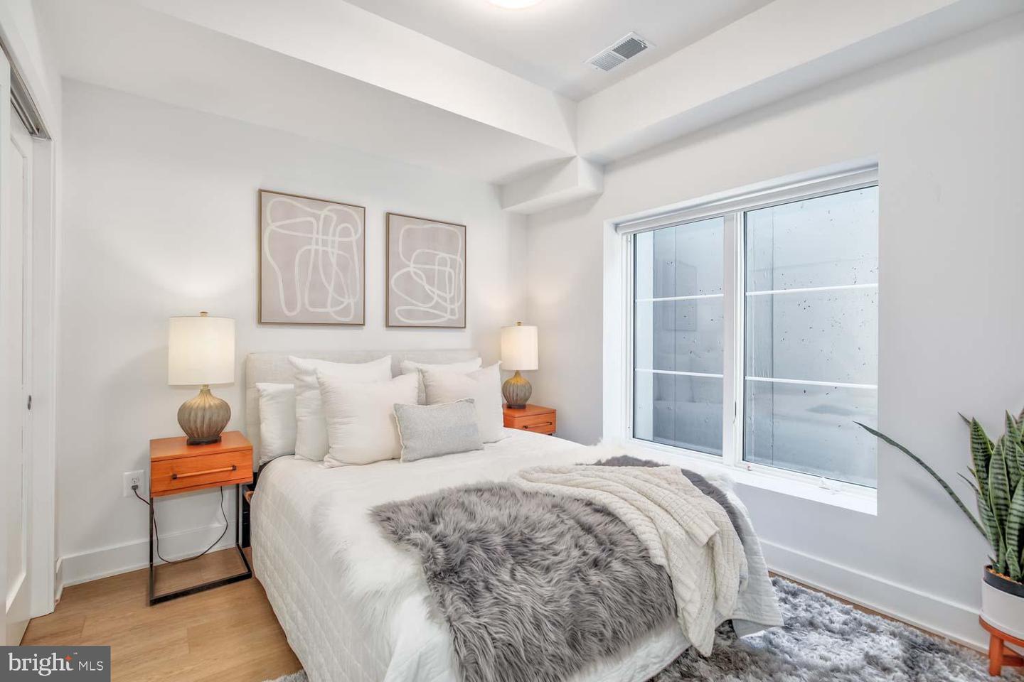 2310 4TH ST NE #5, WASHINGTON, District Of Columbia 20002, 1 Bedroom Bedrooms, ,1 BathroomBathrooms,Residential,For sale,2310 4TH ST NE #5,DCDC2244178 MLS # DCDC2244178