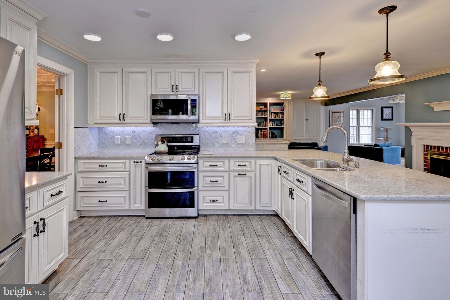 137 LINKS OF LEITH, WILLIAMSBURG, Virginia 23188, 4 Bedrooms Bedrooms, 12 Rooms Rooms,5 BathroomsBathrooms,Residential,For sale,137 LINKS OF LEITH,VAJC2000592 MLS # VAJC2000592