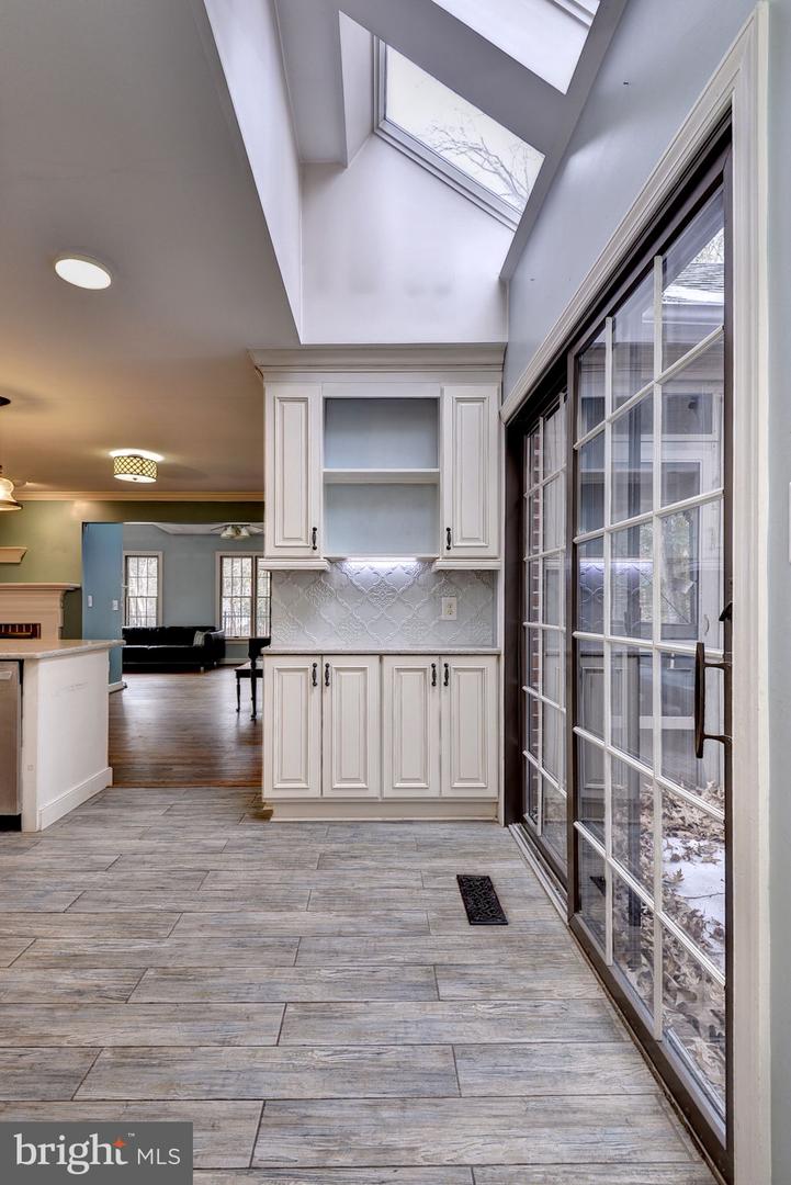 137 LINKS OF LEITH, WILLIAMSBURG, Virginia 23188, 4 Bedrooms Bedrooms, 12 Rooms Rooms,5 BathroomsBathrooms,Residential,For sale,137 LINKS OF LEITH,VAJC2000592 MLS # VAJC2000592