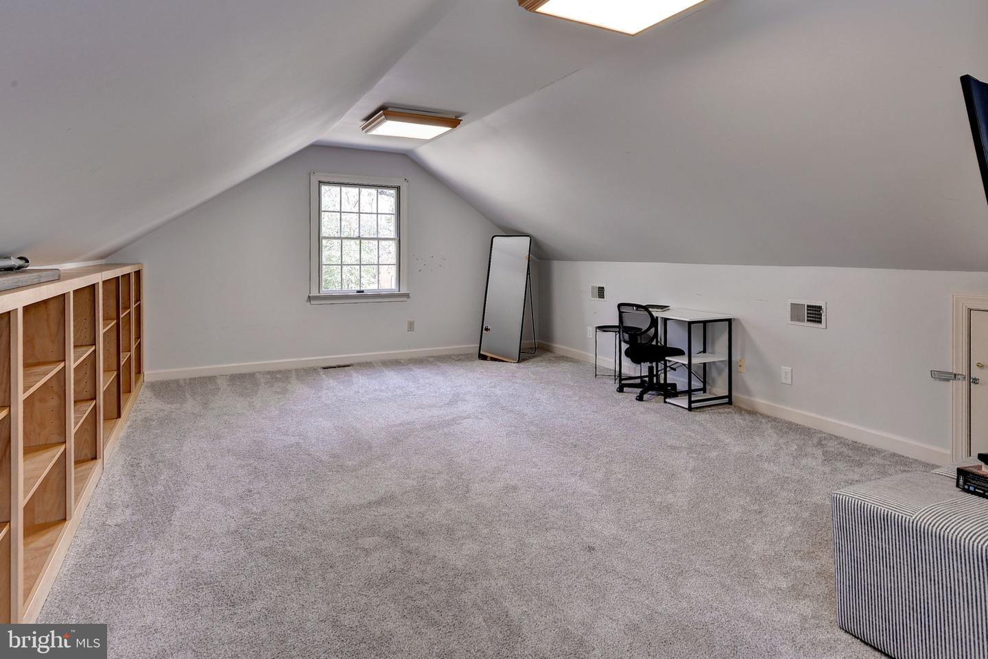 137 LINKS OF LEITH, WILLIAMSBURG, Virginia 23188, 4 Bedrooms Bedrooms, 12 Rooms Rooms,5 BathroomsBathrooms,Residential,For sale,137 LINKS OF LEITH,VAJC2000592 MLS # VAJC2000592