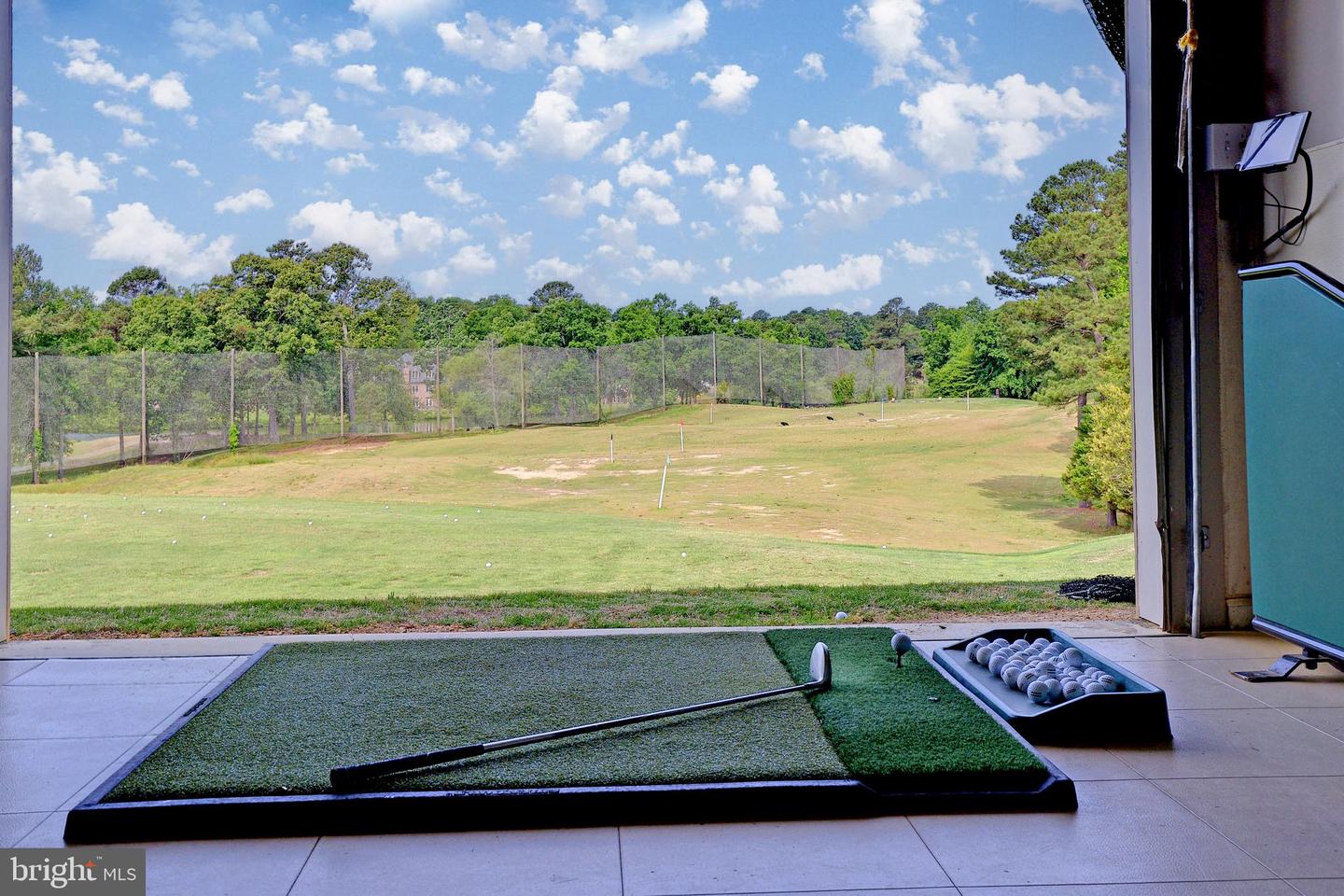 137 LINKS OF LEITH, WILLIAMSBURG, Virginia 23188, 4 Bedrooms Bedrooms, 12 Rooms Rooms,5 BathroomsBathrooms,Residential,For sale,137 LINKS OF LEITH,VAJC2000592 MLS # VAJC2000592