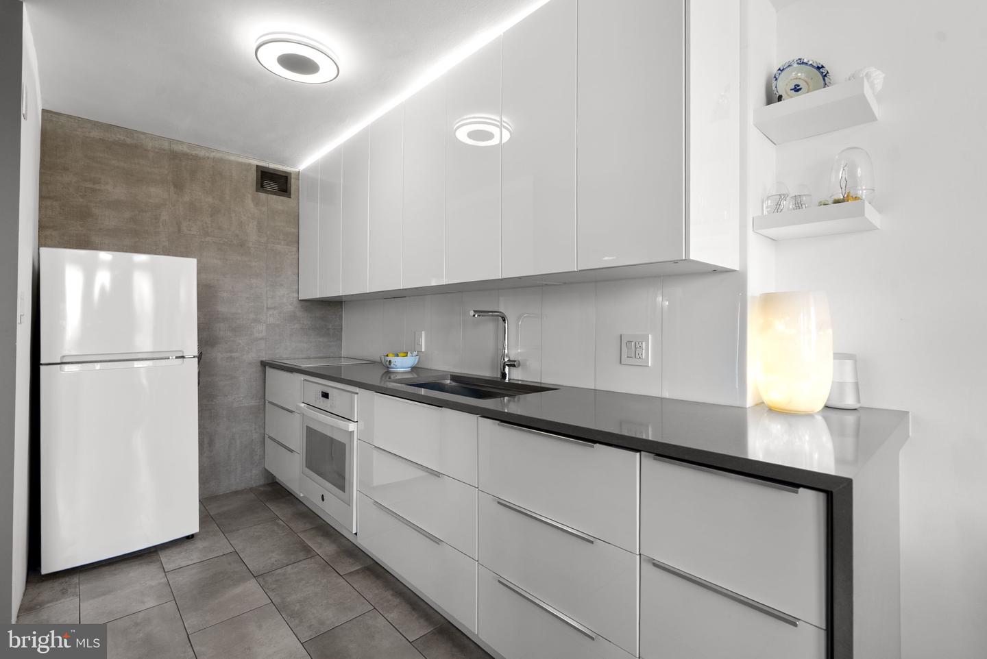 2800 WISCONSIN AVE NW #304, WASHINGTON, District Of Columbia 20007, 1 Bedroom Bedrooms, ,1 BathroomBathrooms,Residential,For sale,2800 WISCONSIN AVE NW #304,DCDC2244360 MLS # DCDC2244360