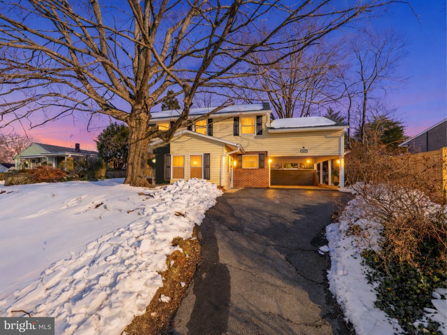 3021 GRAHAM RD, FALLS CHURCH, Virginia 22042, 3 Bedrooms Bedrooms, ,2 BathroomsBathrooms,Residential,For sale,3021 GRAHAM RD,VAFX2288738 MLS # VAFX2288738