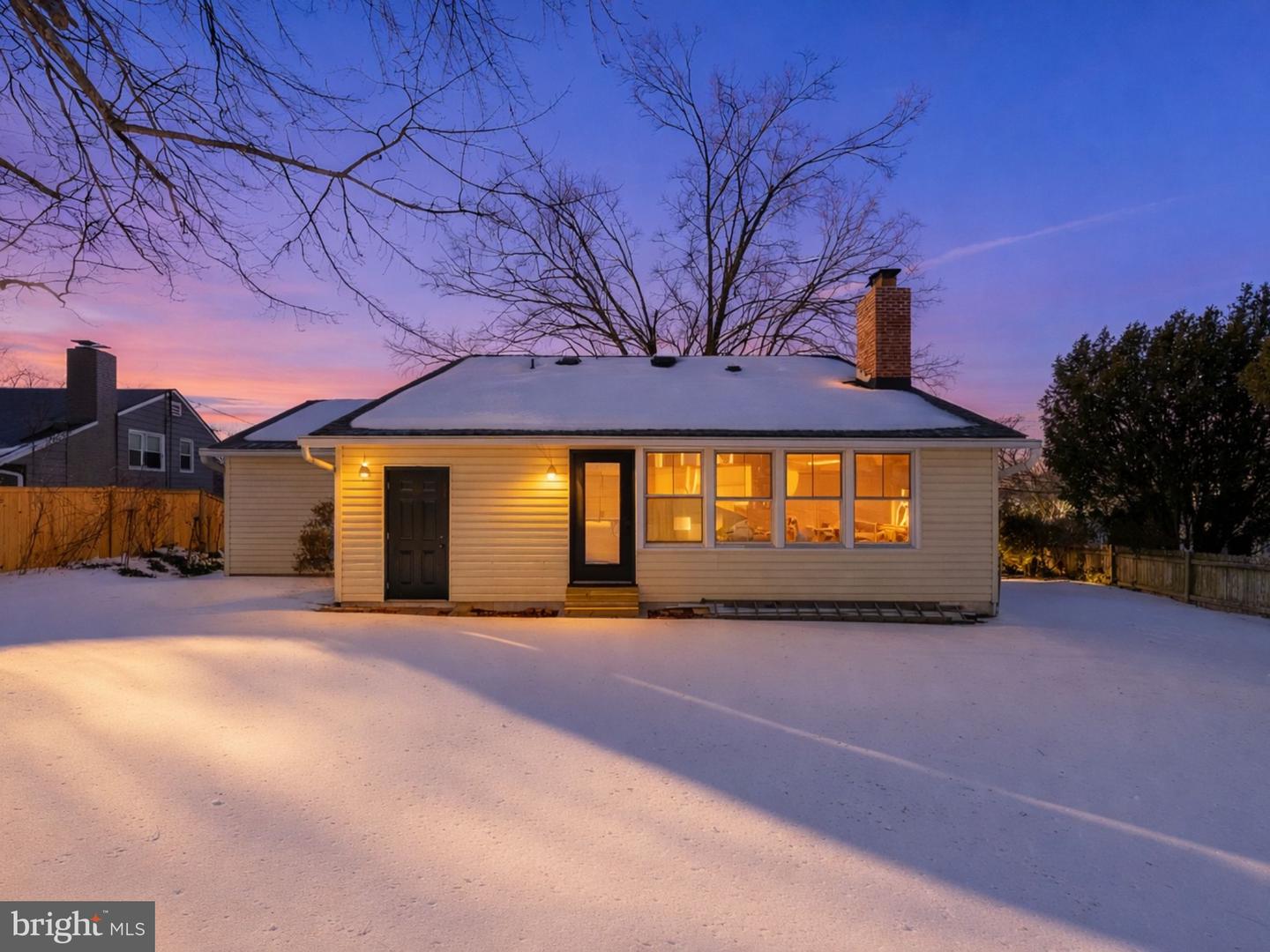 3021 GRAHAM RD, FALLS CHURCH, Virginia 22042, 3 Bedrooms Bedrooms, ,2 BathroomsBathrooms,Residential,For sale,3021 GRAHAM RD,VAFX2288738 MLS # VAFX2288738