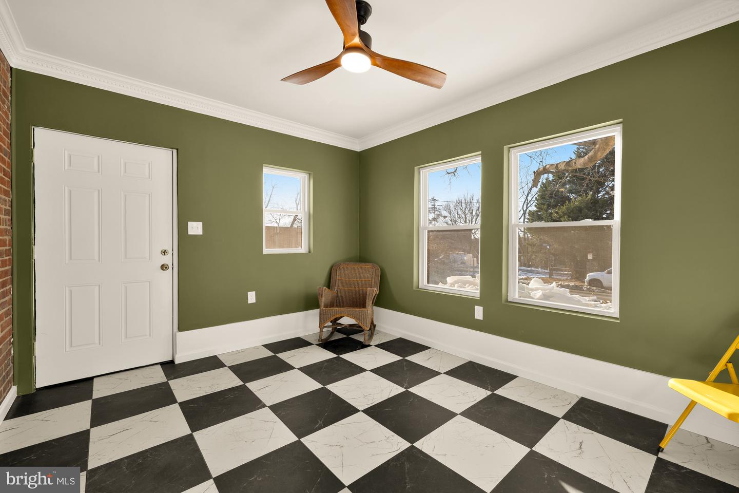 3021 GRAHAM RD, FALLS CHURCH, Virginia 22042, 3 Bedrooms Bedrooms, ,2 BathroomsBathrooms,Residential,For sale,3021 GRAHAM RD,VAFX2288738 MLS # VAFX2288738