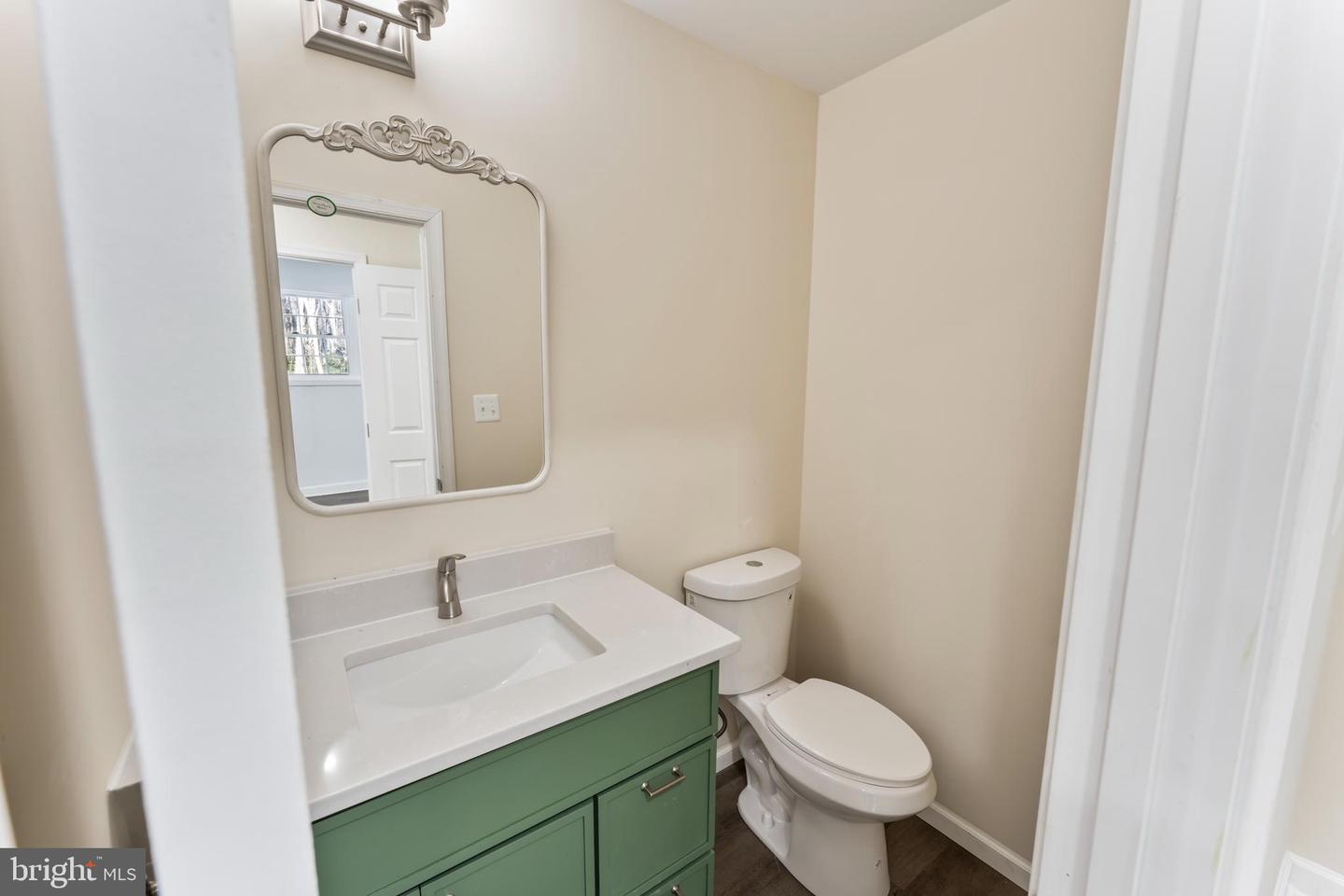 723 LAKE CAROLINE DR, RUTHER GLEN, Virginia 22546, 3 Bedrooms Bedrooms, 13 Rooms Rooms,3 BathroomsBathrooms,Residential,For sale,723 LAKE CAROLINE DR,VACV2009474 MLS # VACV2009474