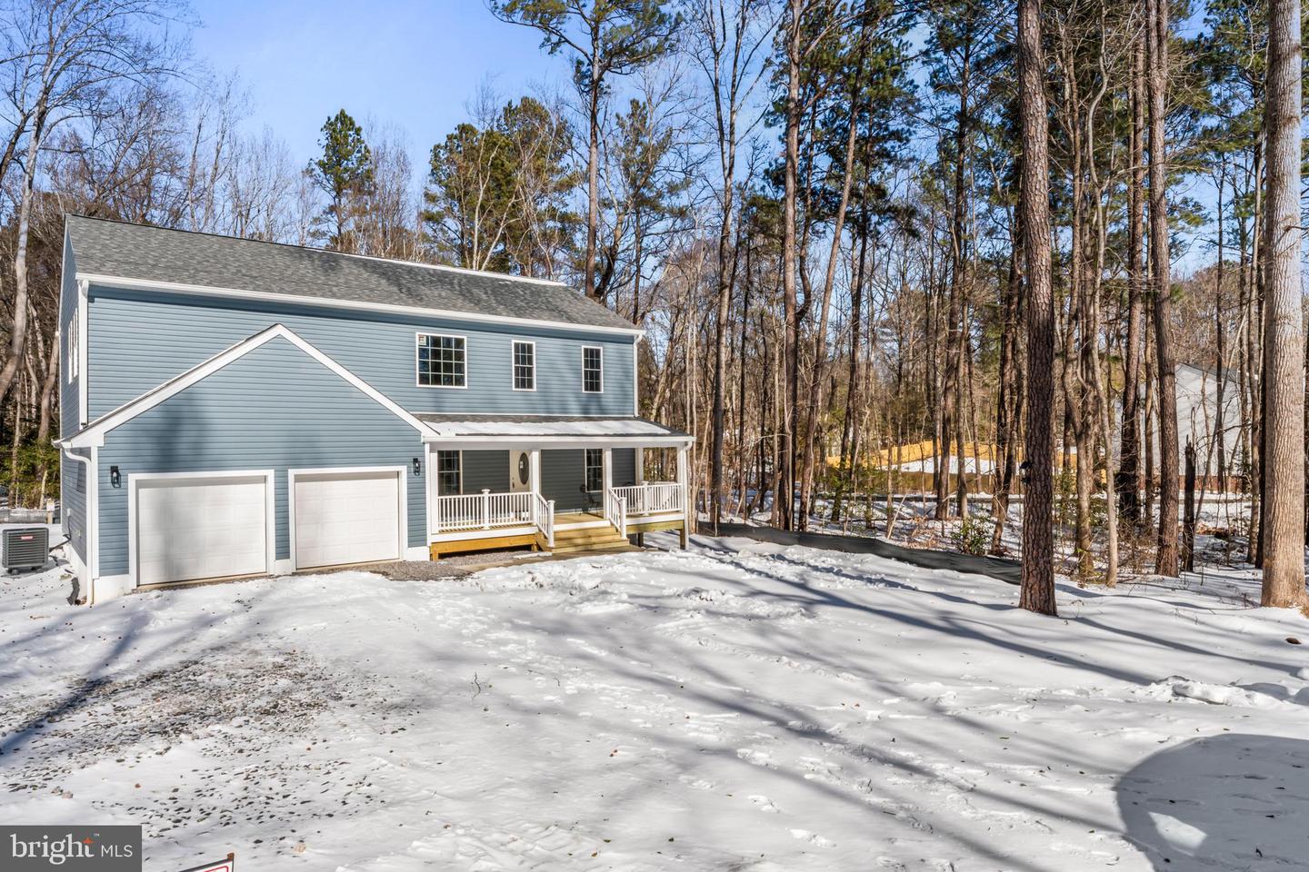 723 LAKE CAROLINE DR, RUTHER GLEN, Virginia 22546, 3 Bedrooms Bedrooms, 13 Rooms Rooms,3 BathroomsBathrooms,Residential,For sale,723 LAKE CAROLINE DR,VACV2009474 MLS # VACV2009474