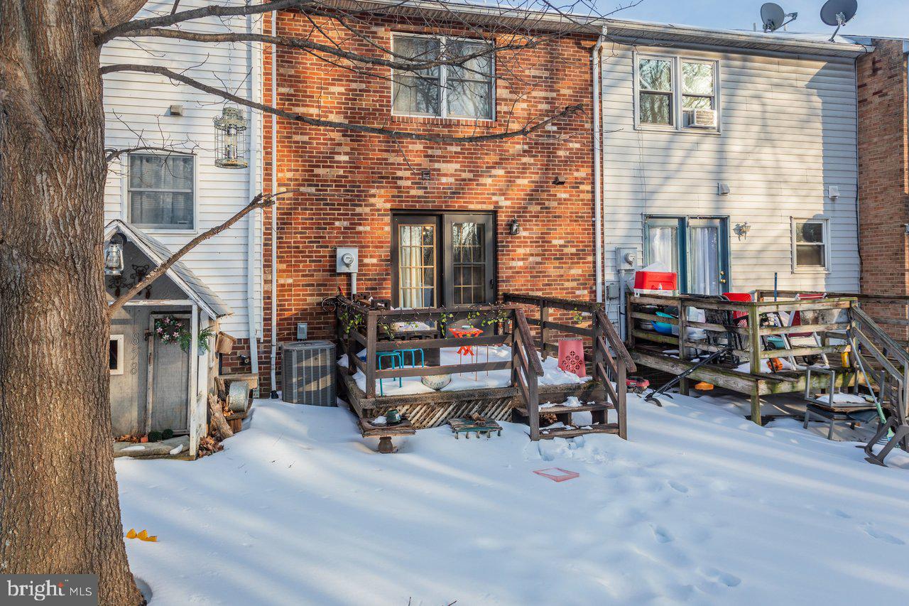 860 VINE ST, HARRISONBURG, Virginia 22802, 2 Bedrooms Bedrooms, ,1 BathroomBathrooms,Residential,For sale,860 VINE ST,VAHC2000548 MLS # VAHC2000548