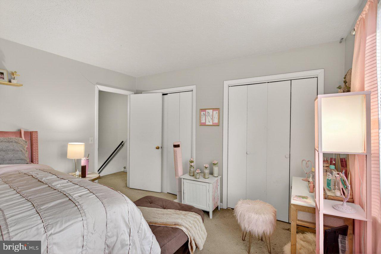 860 VINE ST, HARRISONBURG, Virginia 22802, 2 Bedrooms Bedrooms, ,1 BathroomBathrooms,Residential,For sale,860 VINE ST,VAHC2000548 MLS # VAHC2000548