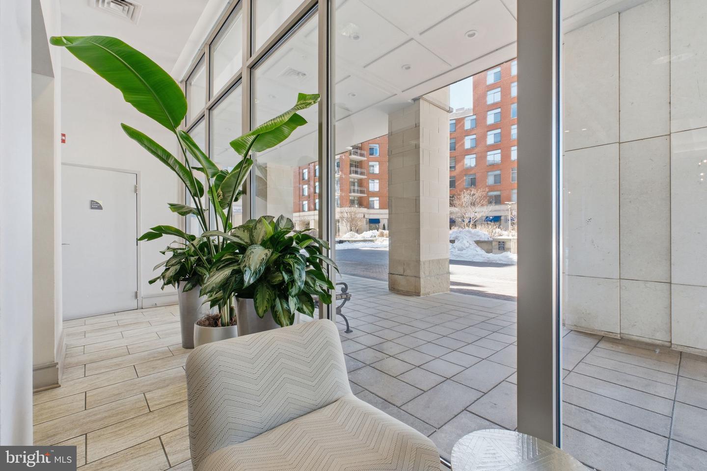 3650 S GLEBE RD S #344, ARLINGTON, Virginia 22202, 1 Bedroom Bedrooms, 4 Rooms Rooms,1 BathroomBathrooms,Residential,For sale,3650 S GLEBE RD S #344,VAAR2068558 MLS # VAAR2068558