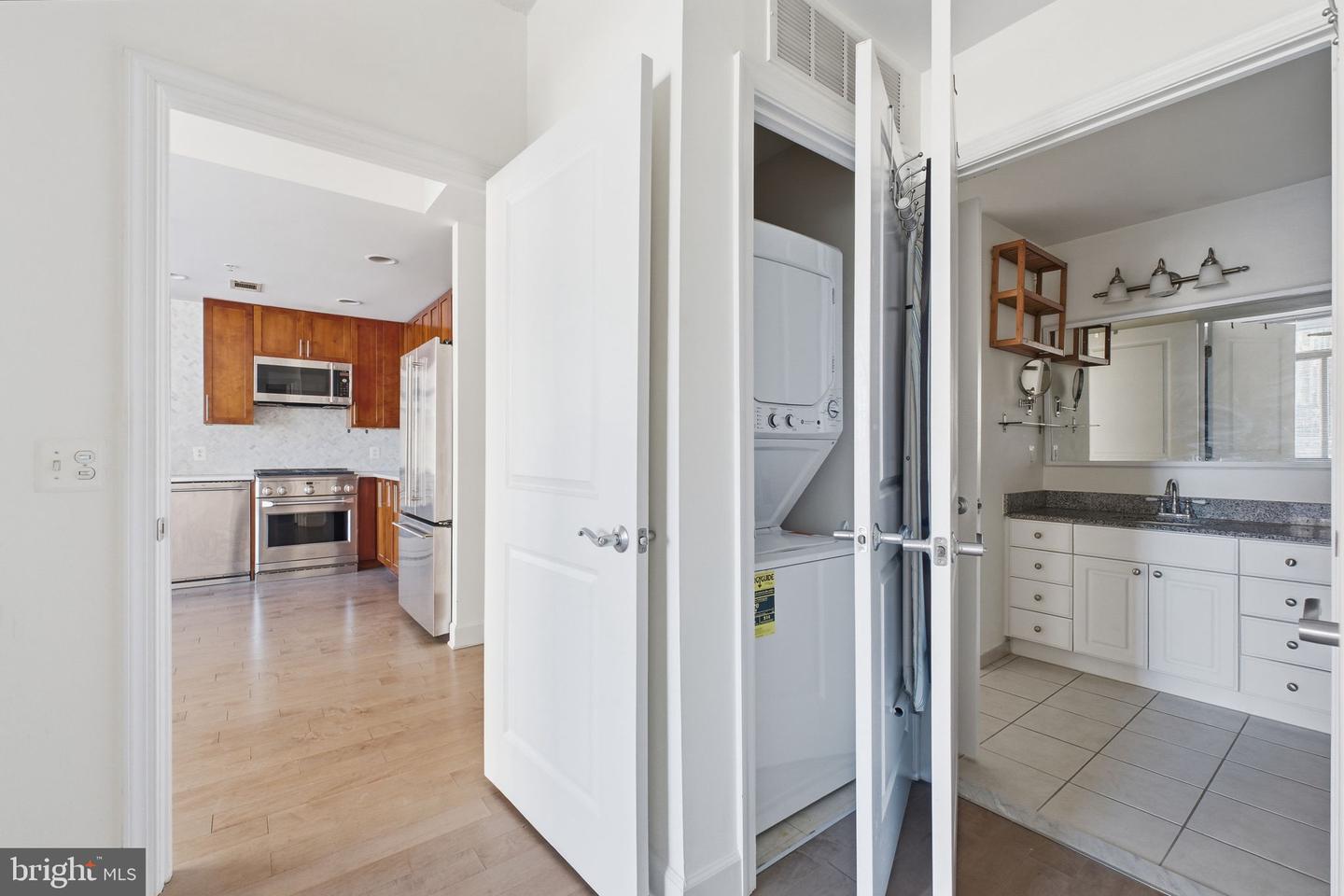 3650 S GLEBE RD S #344, ARLINGTON, Virginia 22202, 1 Bedroom Bedrooms, 4 Rooms Rooms,1 BathroomBathrooms,Residential,For sale,3650 S GLEBE RD S #344,VAAR2068558 MLS # VAAR2068558