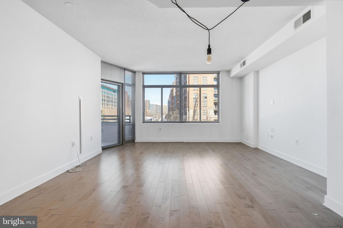 3650 S GLEBE RD S #344, ARLINGTON, Virginia 22202, 1 Bedroom Bedrooms, 4 Rooms Rooms,1 BathroomBathrooms,Residential,For sale,3650 S GLEBE RD S #344,VAAR2068558 MLS # VAAR2068558