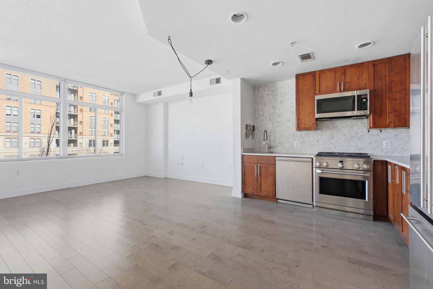 3650 S GLEBE RD S #344, ARLINGTON, Virginia 22202, 1 Bedroom Bedrooms, 4 Rooms Rooms,1 BathroomBathrooms,Residential,For sale,3650 S GLEBE RD S #344,VAAR2068558 MLS # VAAR2068558